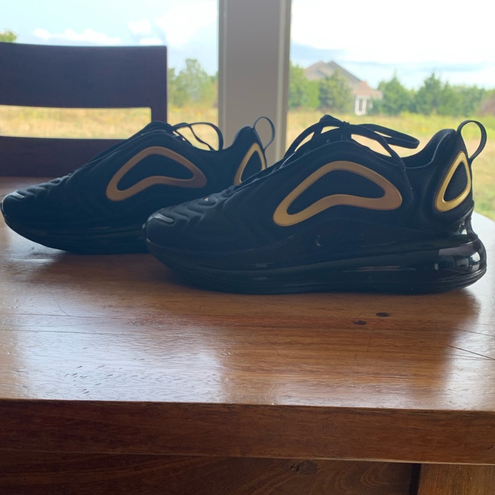 Nike Air Max 720